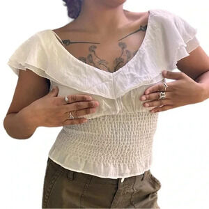 H&M cropped sheer white blouse XS, smocking ruffled sleeves, open back, delicate